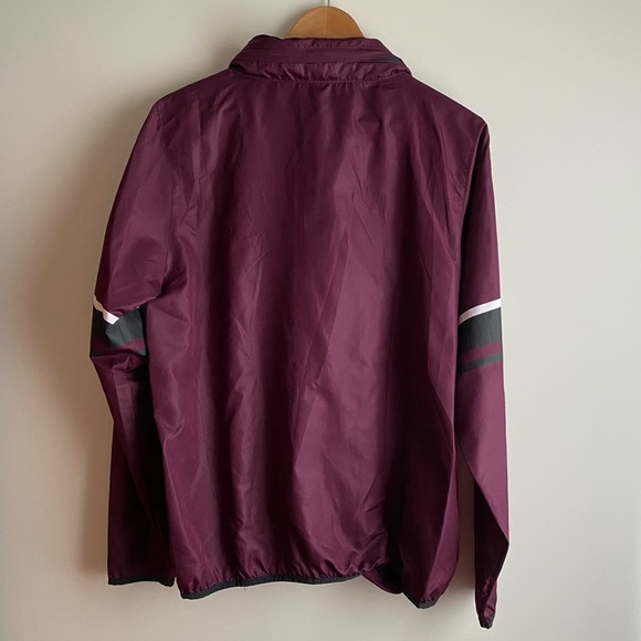 PINK Windbreaker - Picture 3 of 3